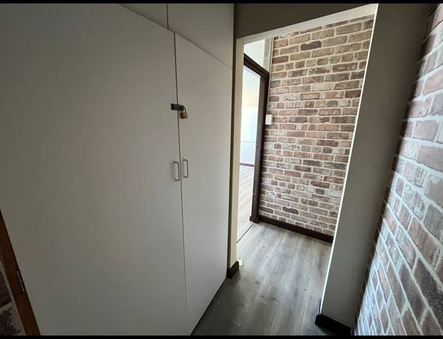 200M² OFFICE TO LET IN PARKLANDS